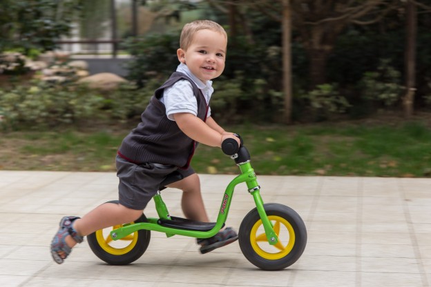 Lasse auf dem Weg in den Kindergarten